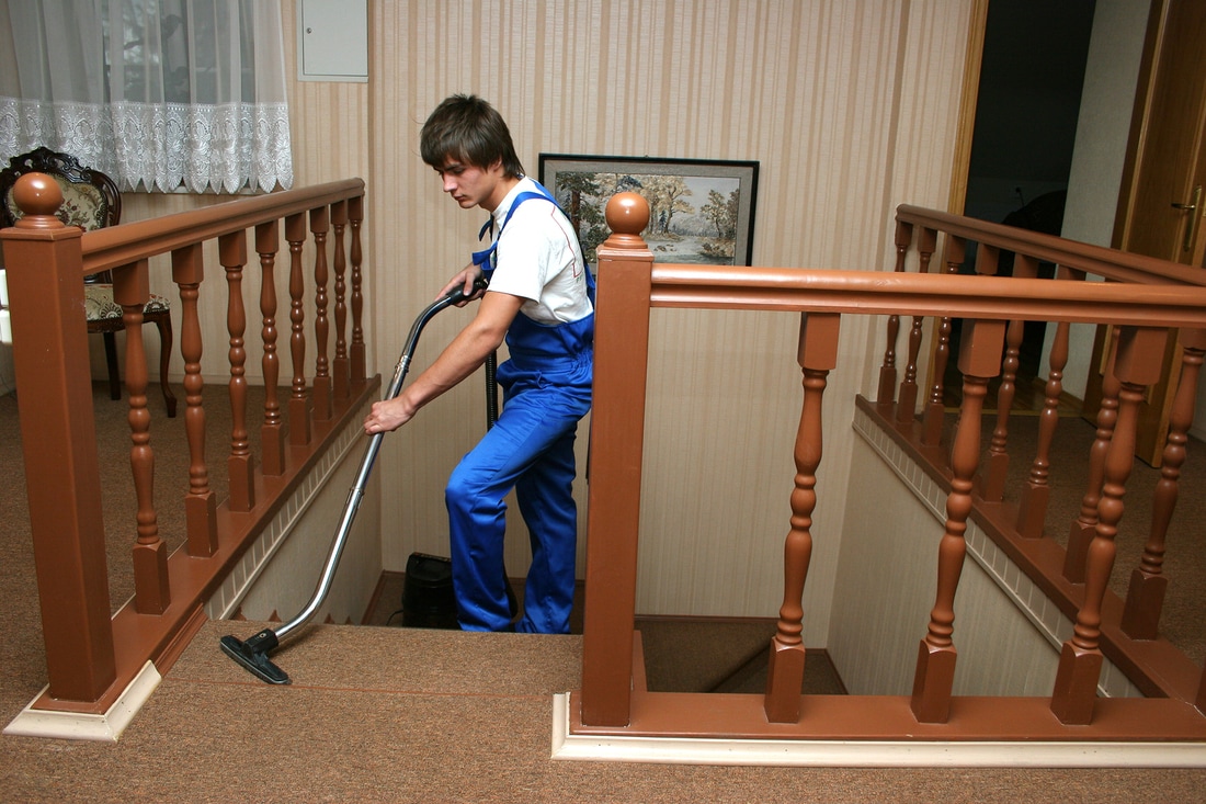 carpet-cleaners-newcastle-cleaning-carpet-stairs